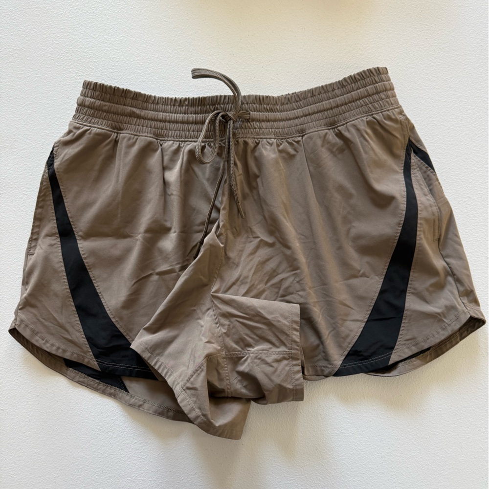 Abercrombie & Fitch Tan and Black Athletic Shorts